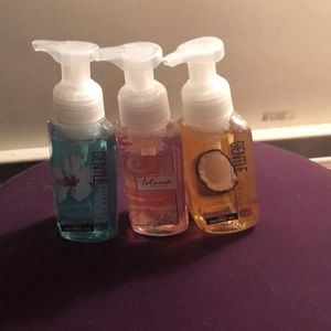 Bath and Bodyworks hand soap unused